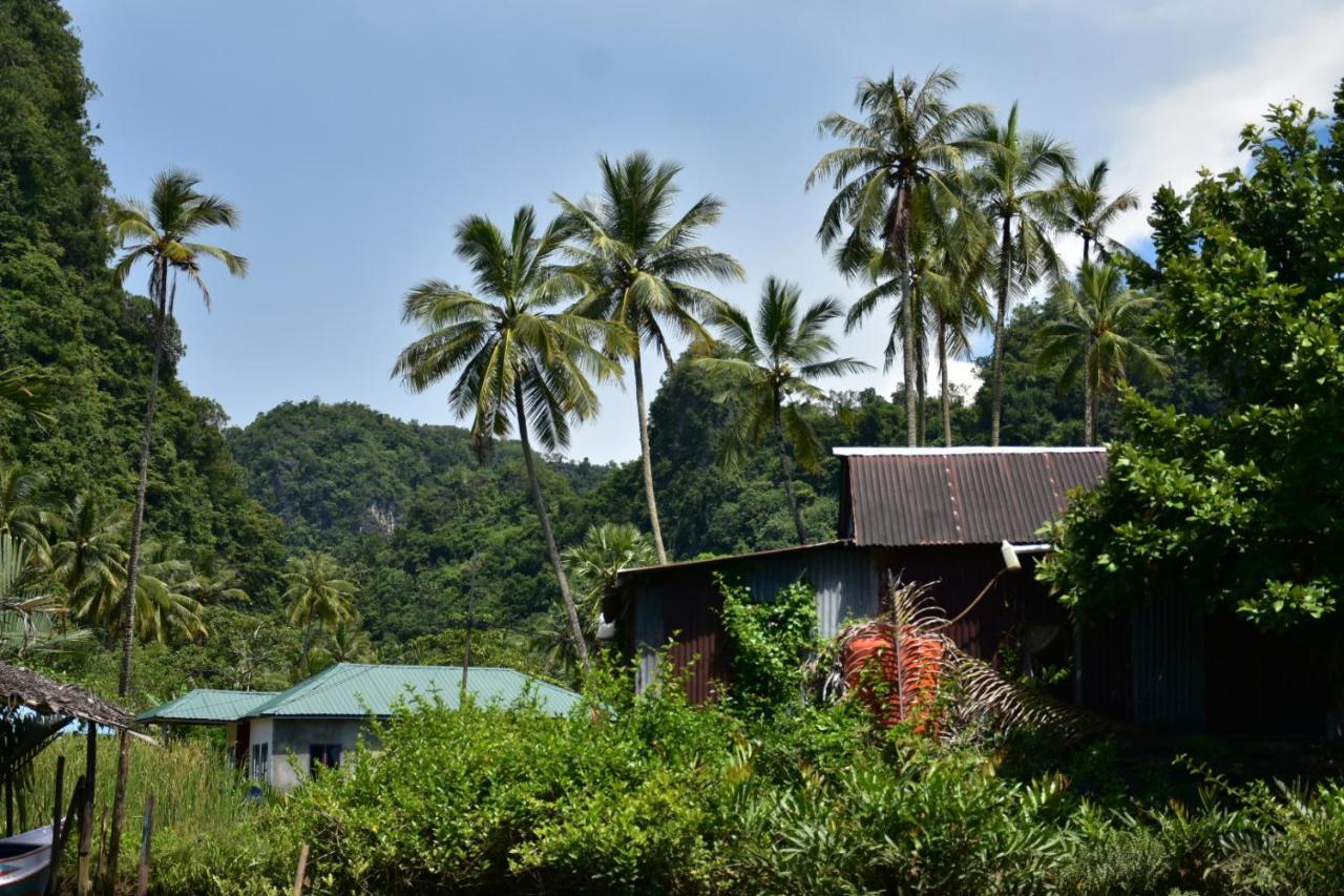 Gasthaus Kampoeng Karst Rammang Rammang Kasijala Exterior foto