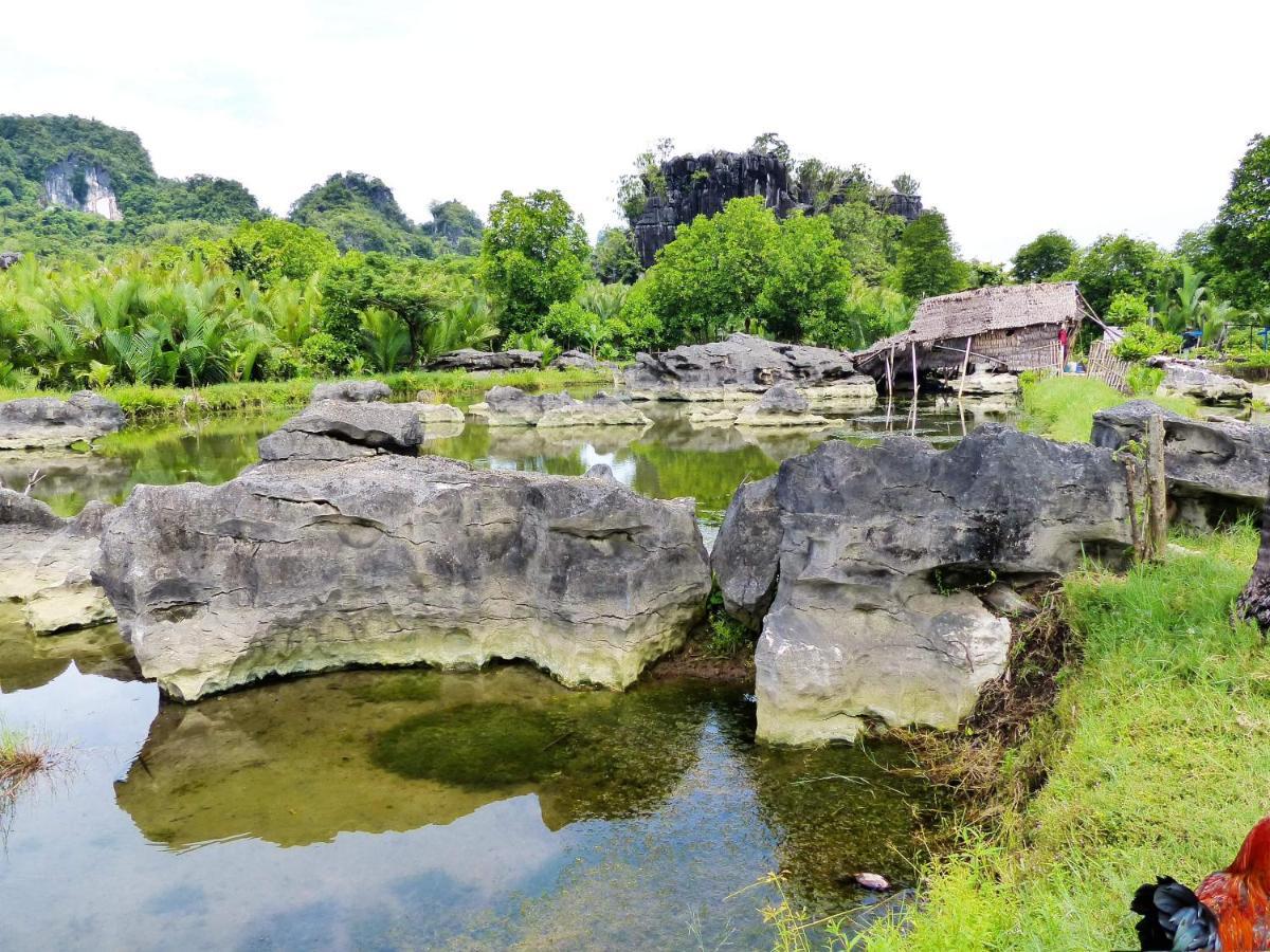 Gasthaus Kampoeng Karst Rammang Rammang Kasijala Exterior foto