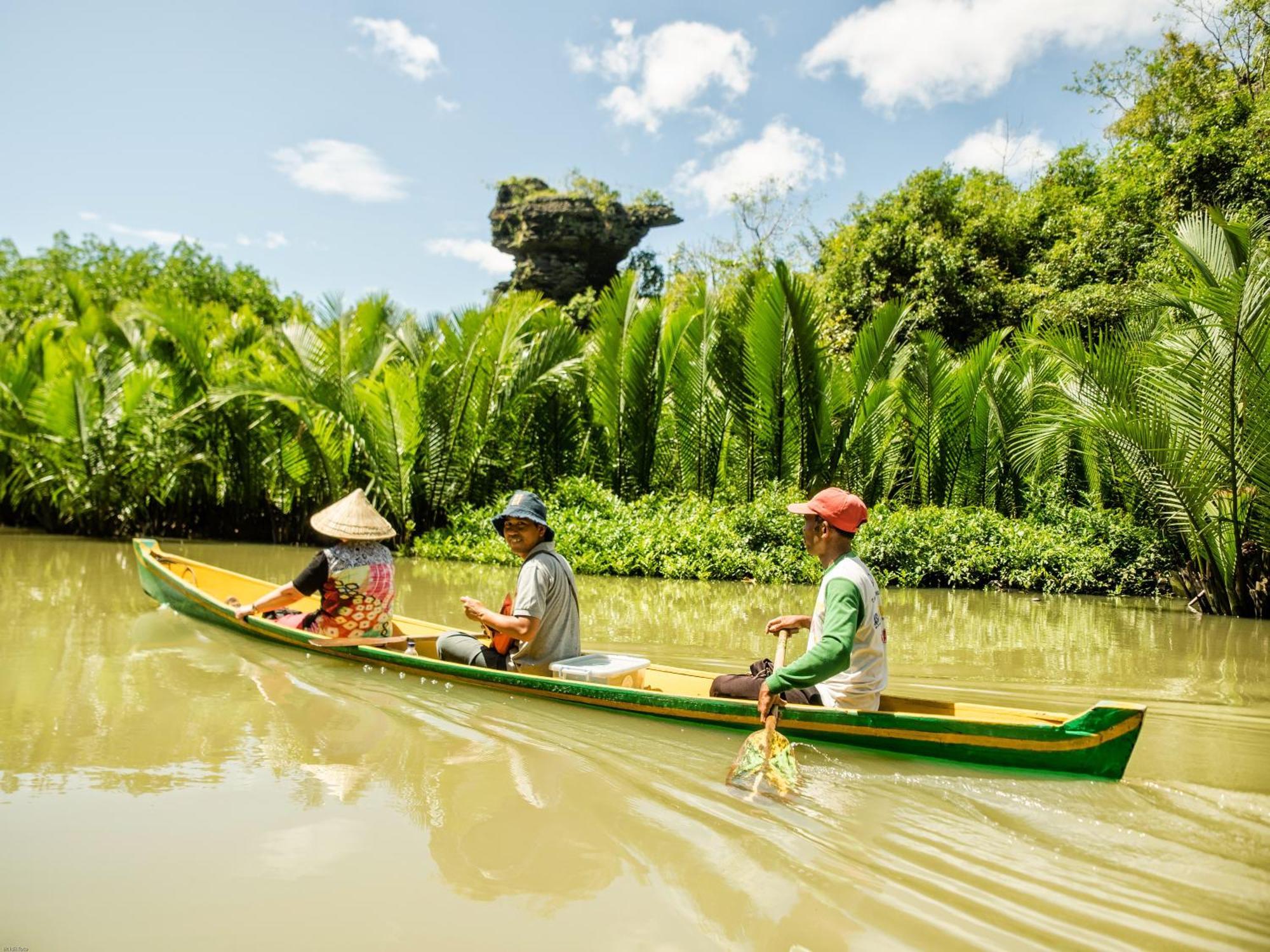 Gasthaus Kampoeng Karst Rammang Rammang Kasijala Exterior foto
